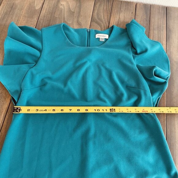 Calvin Klein Green Scuba Flutter Sleeve Stretch Dress - Size 12 (D7) - Picture 6 of 7